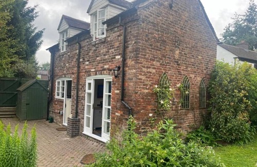 Jackfield Hütte | Cosy cottage with beautiful garden and river view