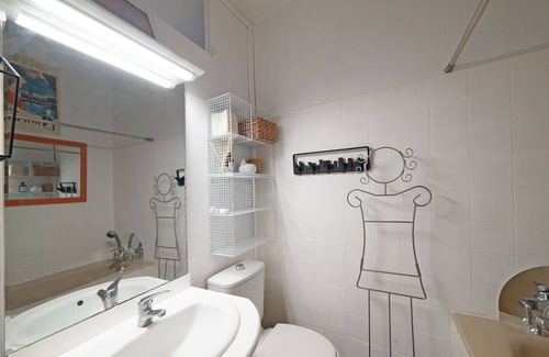 Auteuil Wohnung | Cosy Flat in West With View on Eiffel Tower