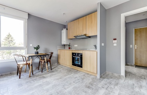 Aulnay-sous-Bois Wohnung | Cosy, fully-equipped studio near Paris and CDG