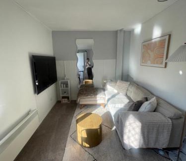 Geilston Bay Haus | Cosy Getaway for 2