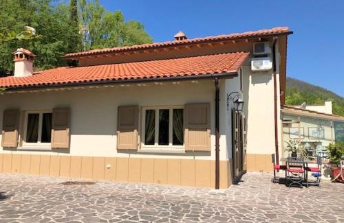 Gattaia Haus | Cosy House in Gattaia with Shared Pool