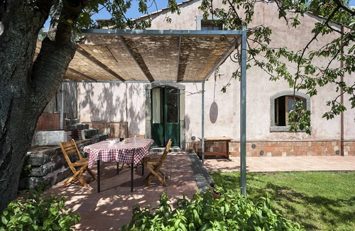 Giarre Hütte | Gemütliches Haus mit rustikalem Charme, großem Garten und herrlichem Blick auf den Ätna und d...