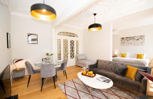 Santo Antonio Wohnung | Cosy Marques de Pombal Apartment