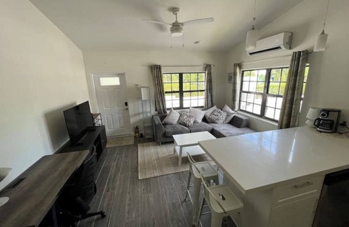 Northwest Point Wohnung | Cosy modern coastal retreat - close to dive spots