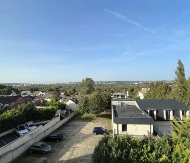 Noisy-le-Grand Wohnung | COSY NOISY Charmant 2 pièces entre Paris et DisneyLand