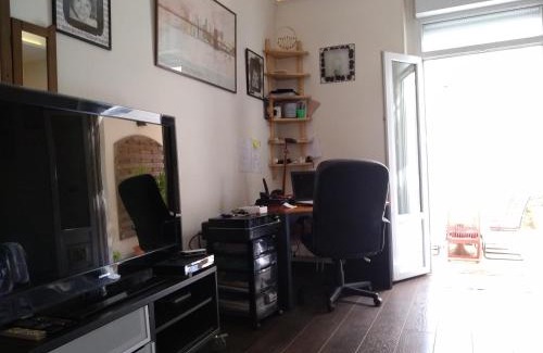 Neuilly-sur-Seine Wohnung | cosy rare 2 bedroom apartment around a private garden