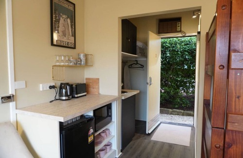Merrijig Haus | Cosy Studio #1 at Mt Buller Stays