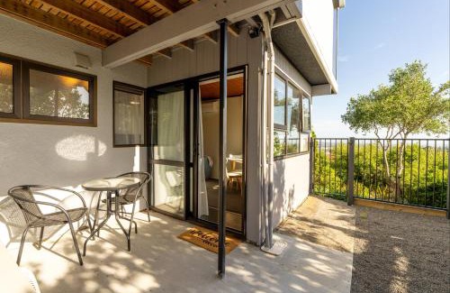 Whanganui Haus | Cosy Unit With Incredible Views & SKY TV
