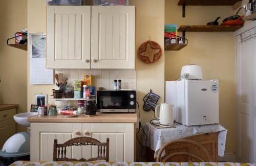 Saltaire Village Haus | Cosy vibe