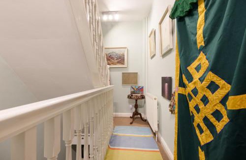 Saltaire Village Haus | Cosy vibe