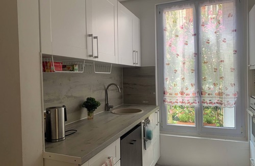 Aulnay-sous-Bois Villa | Cosy Villa 2 min RER B- located between Paris and Challes De Gaules Airport