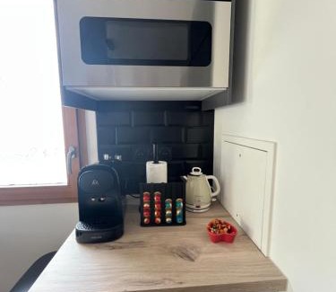 Magny-le-Hongre Wohnung | Cosygreen77- Spacious apt with garden & parking, 7mns by car from Disneyland