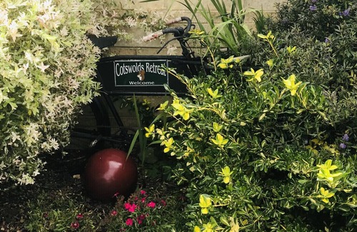 Hullavington Hütte | Doppel-Whirlpool "Cotswolds Retreat" / KOSTENLOSES WLAN / SKY-TV