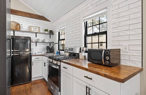 Spearfish Haus | Cottage 10-Modern Farmhouse