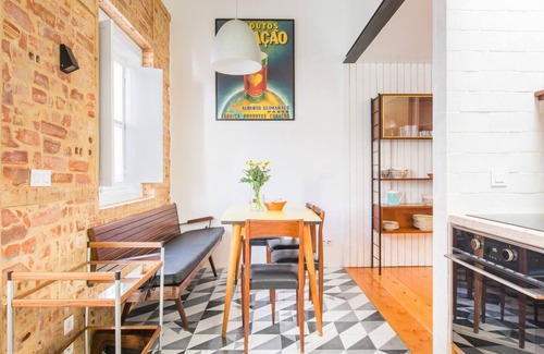 Alfama Wohnung | Wunderschön restauriertes Ferienhaus auf der Terrasse im historischen Zentrum Apt D.