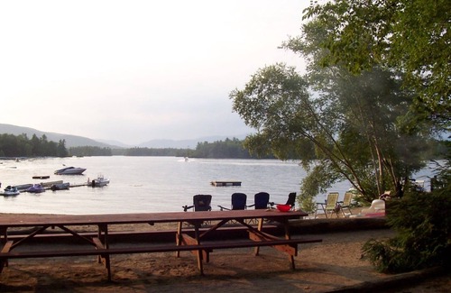 Moultonborough Hütte | Cottage 16 - 3 BR with large sandy beach and use of small boats