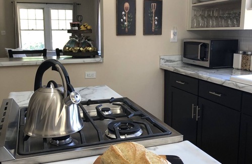 Berrien Springs Hütte | Cottage close to wineries