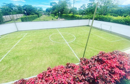 Restrepo Hütte | Cottage in Restrepo-Meta with Private Pool