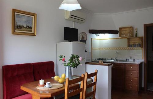 Santa Comba Haus | Cottage in Santa Comba with Pool
