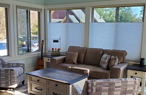Summer Village Hütte | Cottage in Summer Resort just 45 minutes to Boston