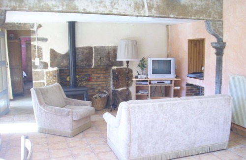 Plasne Sonstige | Cottage im Herzen eines Bauernhofs im Jura mit 2 Schlafzimmern