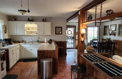 Millington Hütte | Cottage in the Woods, Safe area, on 6 acres, Free Parking.