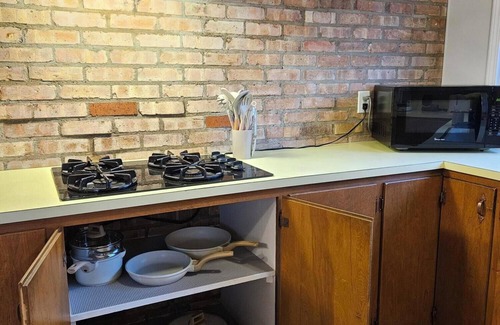 Grand Haven Hütte | Cottage on Lake Michigan across from Grand Haven State Park.