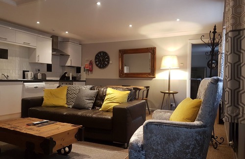 Scarborough City Centre Hütte | Cottage-Gemeinsames Badezimmer-Cornflower2-Self Catering