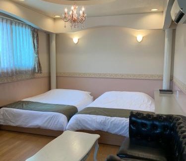 Katagami Hotel | Cottage Village 宿り木荘