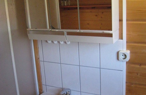 Putbus Hütte | Cottage with terrace and garden