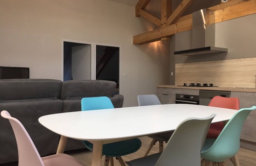 Bonlieu Wohnung | Cottages in the center of the Hedgehog waterfalls and lakes.