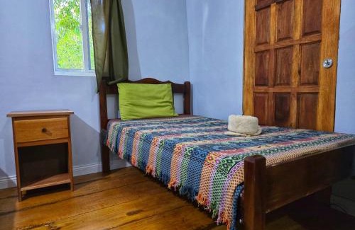 Hopkins Wohnung | Cotton Tree Cabin at Freshwater Creek Cabanas