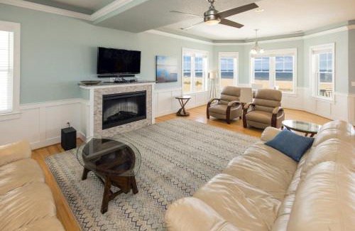 Sandbridge Haus | Count Your Blessings