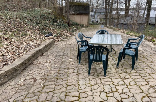 Kendall Hütte | Country cottage, Baseline Lake . Come fish, kayak or enjoy a camp fire.