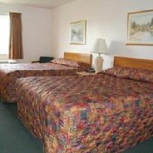 Hillsboro Hotel | Country Haven Inn