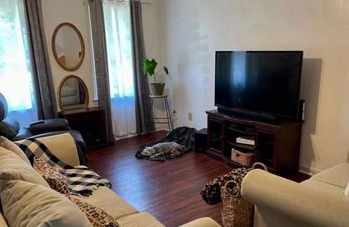 Mount Zion Haus | Country home