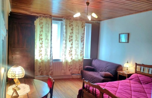 Charix Hütte | Country house 5 min from lake genin