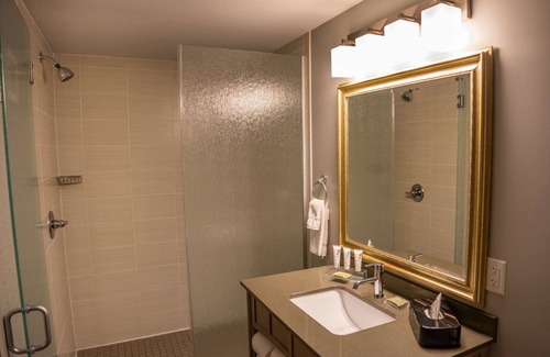 Bemidji Hotel | Country Inn & Suites by Radisson, Bemidji, MN