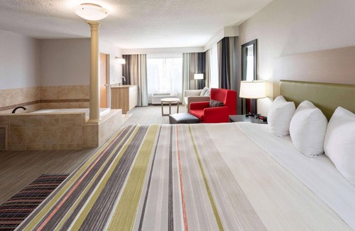 Fargo Hotel | Country Inn & Suites by Radisson, Fargo, ND
