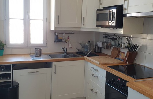 Faubourg de l'Arche Wohnung | Courbevoie-paris. Appartement Lumineux,calme, Proximité Ransports et Commerces