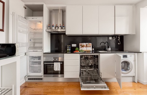 Sacramento Wohnung | Chiado ELEGANTER & GROSSER BLICK | Baby freundlich