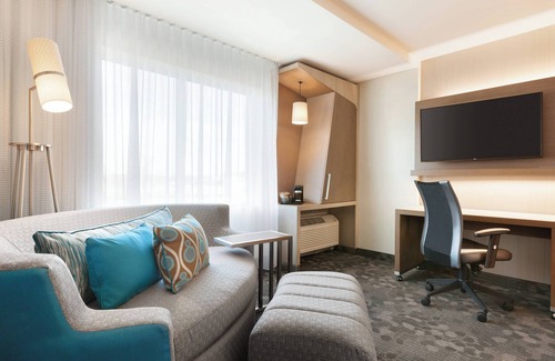 Readville Hotel | Courtyard by Marriott Boston Dedham/Westwood