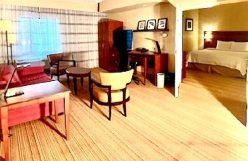 Dorchester Hotel | Courtyard by Marriott Boston-South Boston