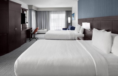 University Circle Hotel | Courtyard by Marriott Cleveland University Circle