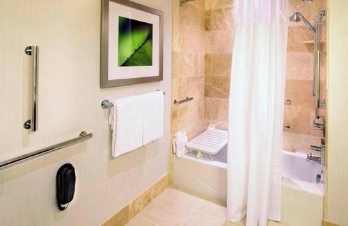 University Circle Hotel | Courtyard by Marriott Cleveland University Circle