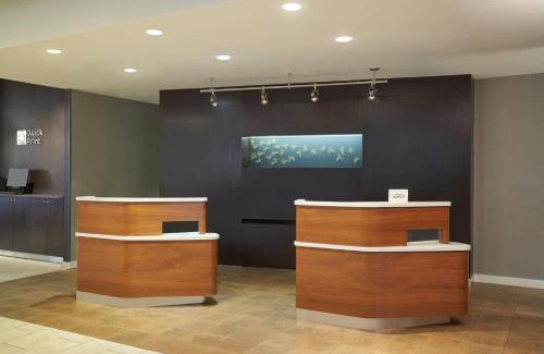 Glassboro Hotel | Courtyard by Marriott Glassboro Rowan University