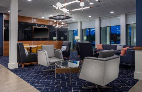 Ellendale Hotel | Courtyard by Marriott Memphis East Galleria