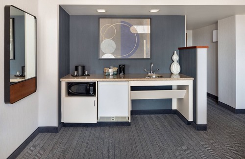 Downtown Hotel | Courtyard by Marriott Stamford Downtown