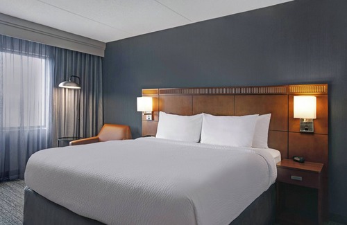 Elmhurst Hotel | Courtyard Chicago Elmhurst/Oakbrook Area