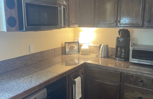 McCall Haus | Coveted location perfectly close to town, golf, lake & park with surplus parking